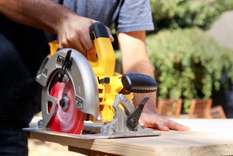 how to cut worktop with circular saw