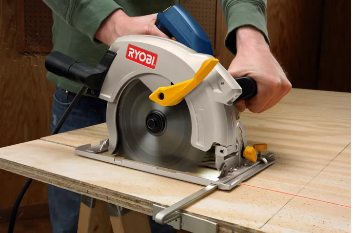 how to operate ryobi circular saw