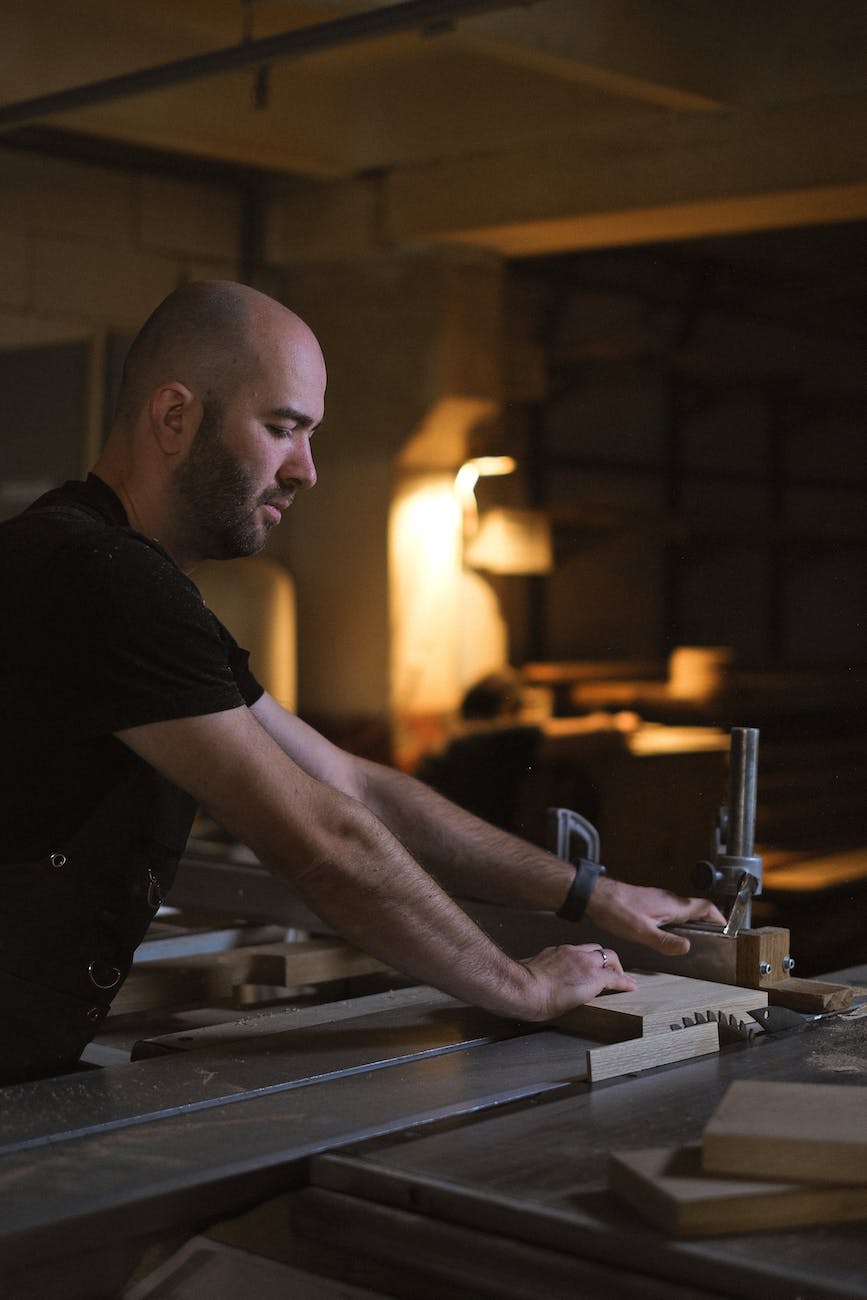 cutting wood at table saw