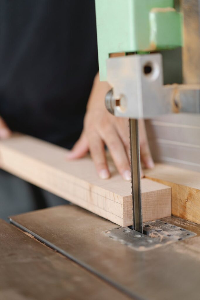 How To Use A Table Saw For Perfect Crosscuts Every Time Toolz Geek
