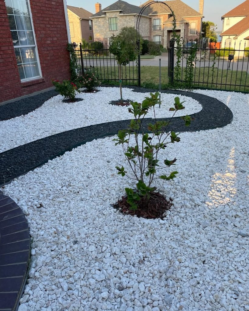 Bold Curved Stone Design