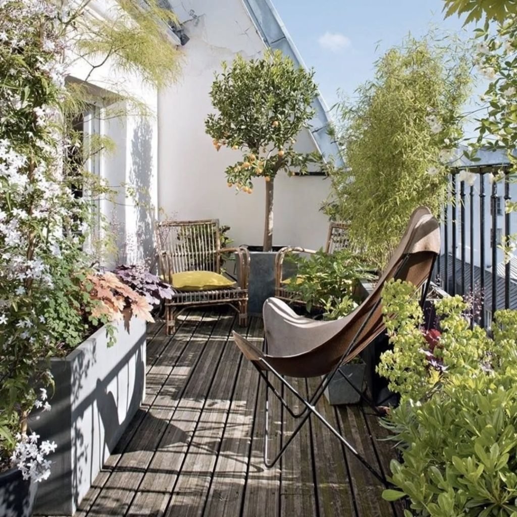 Lush Balcony Oasis