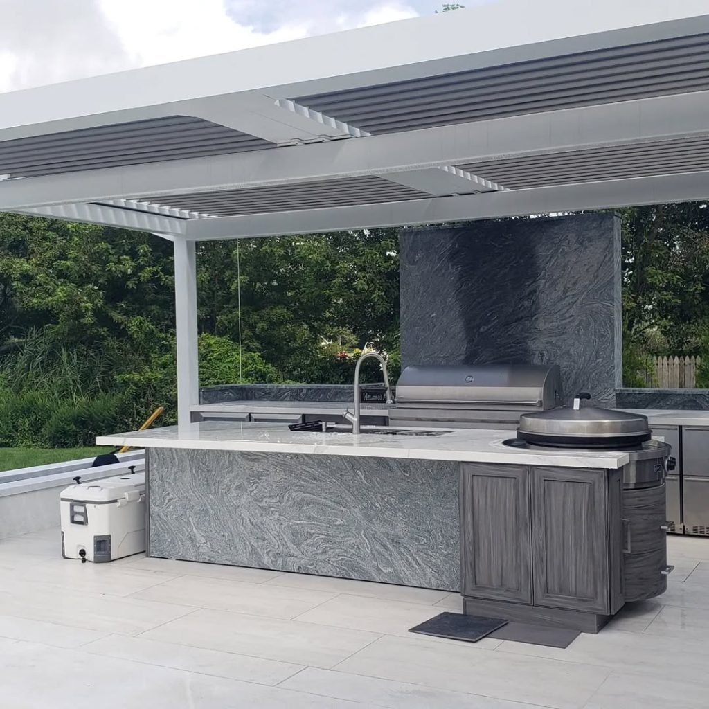 Modern Louvered Outdoor Pavilion