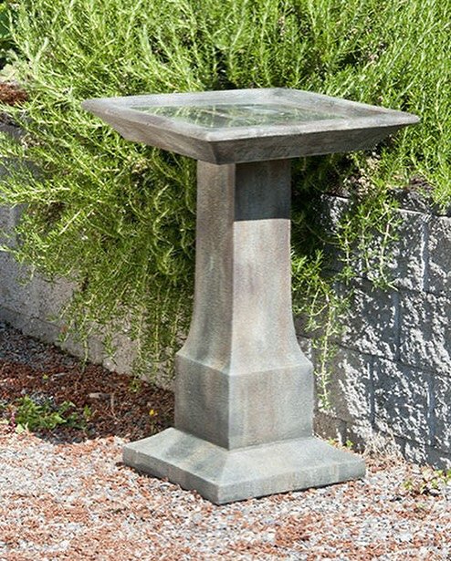 Sleek Contemporary Birdbath Design