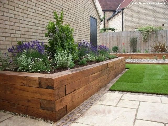 Sleek Contemporary Timber Borders