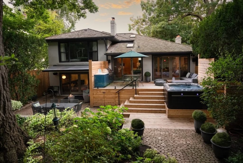 Tiered Outdoor Spaces